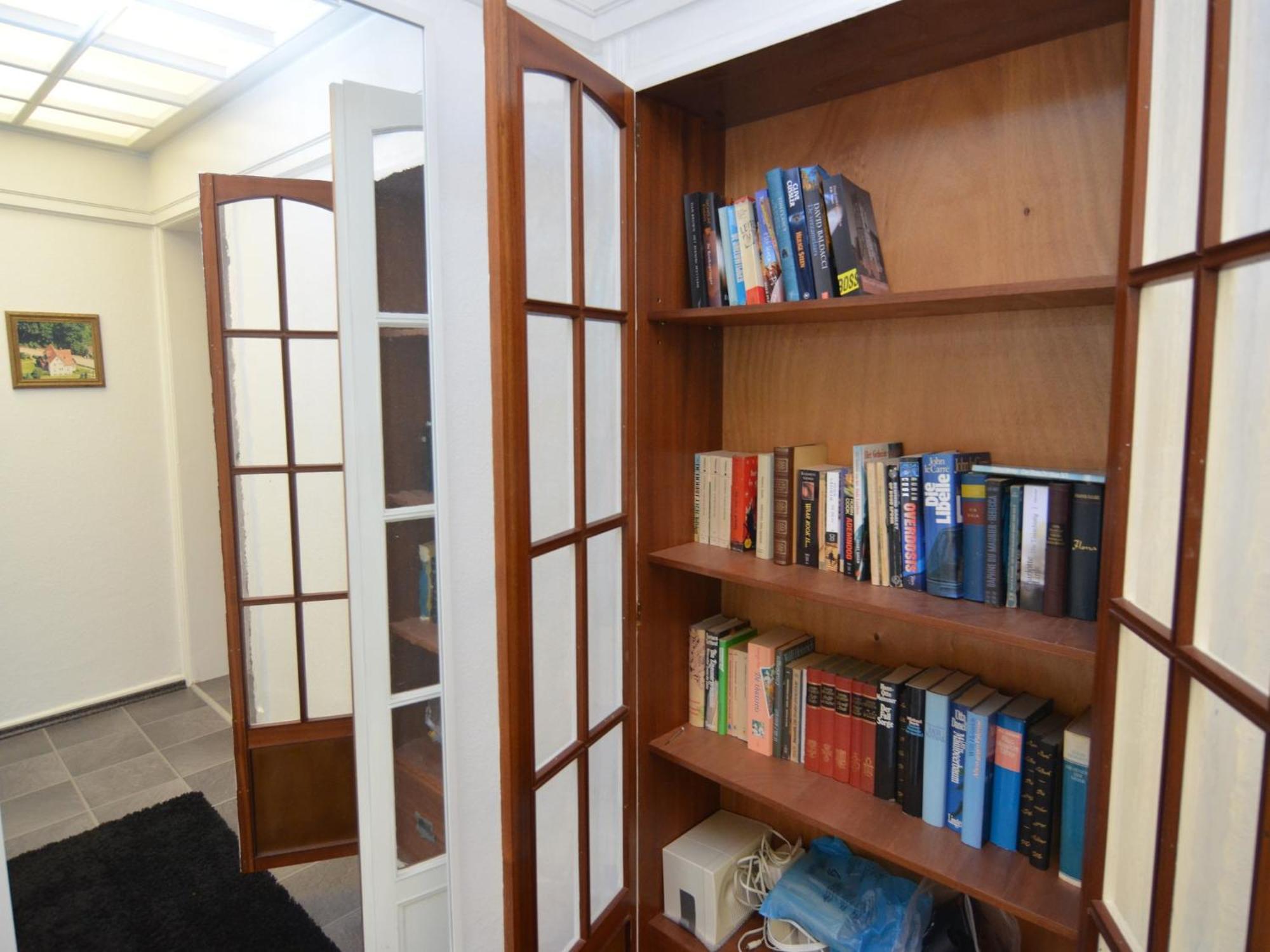 Spacious Apartment In Weser Uplands With Garden Bad Pyrmont Ngoại thất bức ảnh