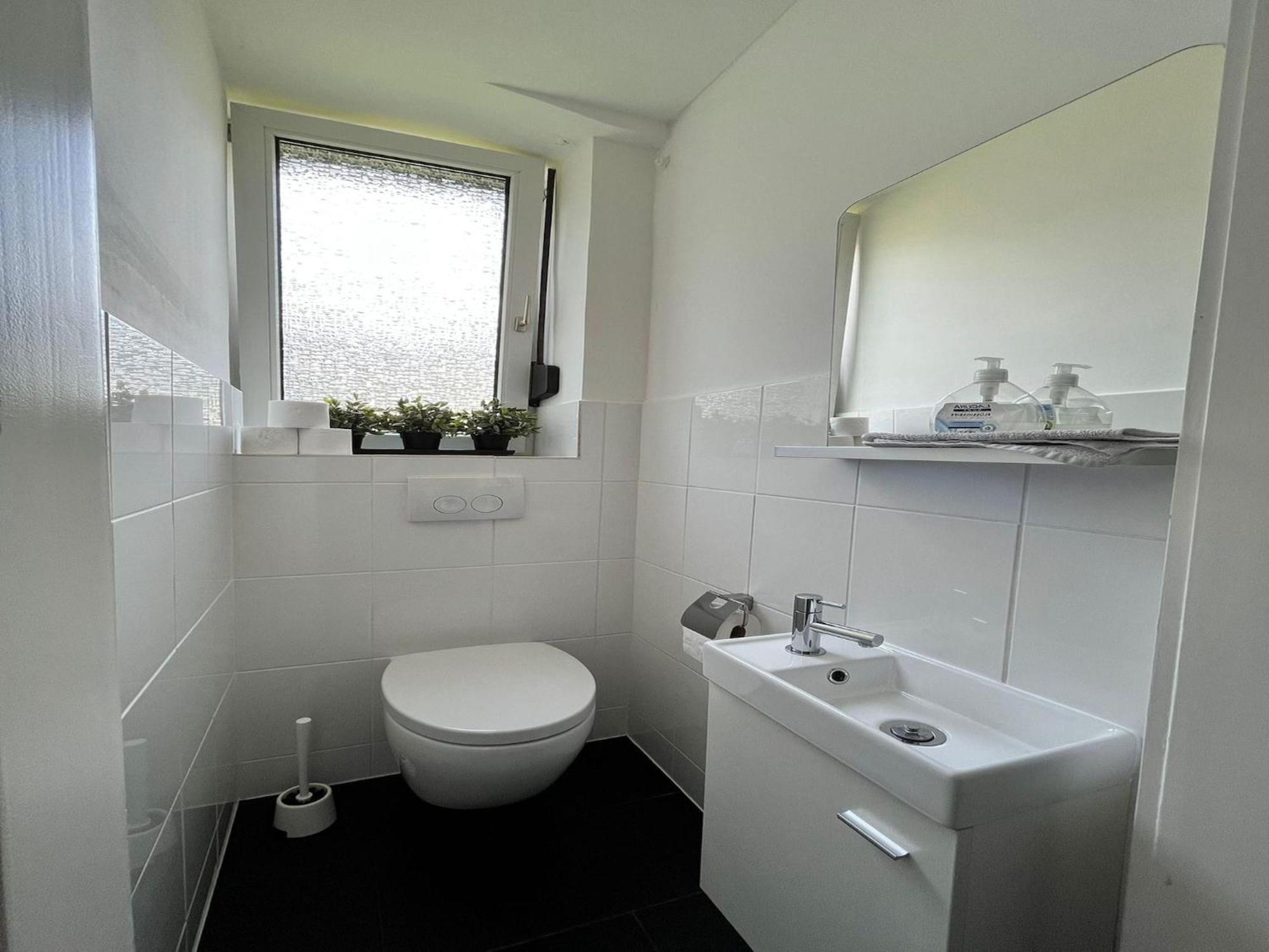 Spacious Apartment In Weser Uplands With Garden Bad Pyrmont Ngoại thất bức ảnh